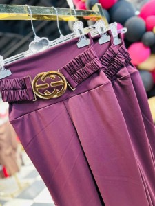 Legginsy La Diva klamra GG bordowe tył gładki 