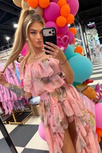 Sukienka kombinezon Atena La Diva wzór kwiatowy róż romantic 